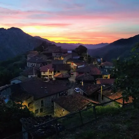 Semesterbostad El Llagar Vista (Cangas de Onis)